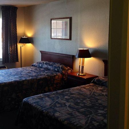 Country Hearth Inn And Suites パデューカ エクステリア 写真